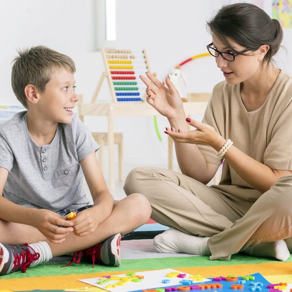 تکنیک های بازی درمانی