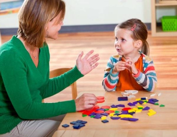 چه کودکانی به کاردرمانی نیاز دارند؟