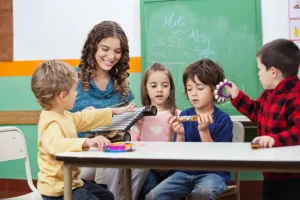 ۷ راهکار گفتاردرمانی تبریز (آنلاین) برای کودکان کم‌حرف