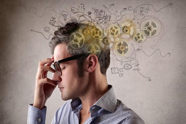 علائم بیش فعالی در بزرگسالان