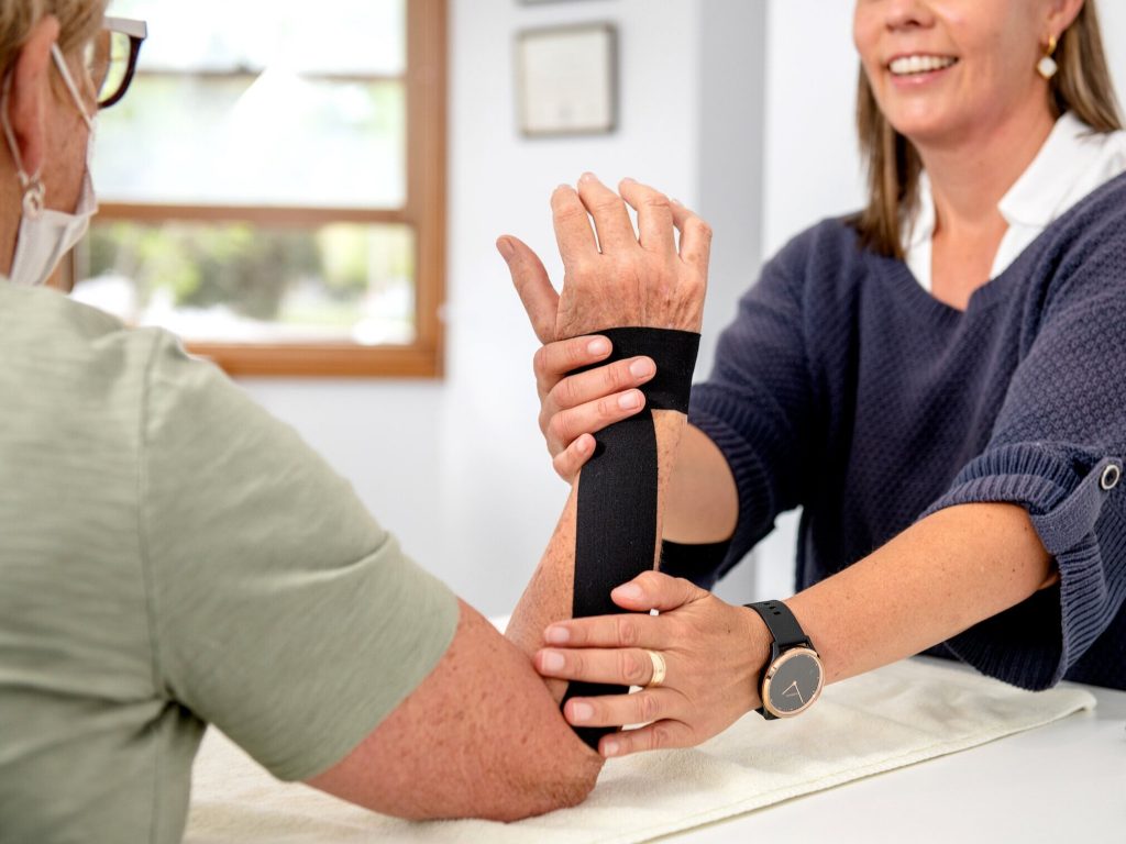 کاردرمانی دست پس از جراحی