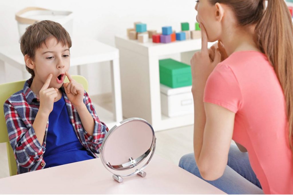 گفتاردرمانی برای کودکان و بزرگسالان